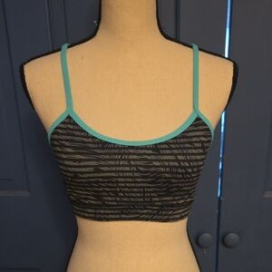 5/$40 Lululemon Black Gray Teal Feather Lines Stripes Sports Bra Sz 6 Racerback